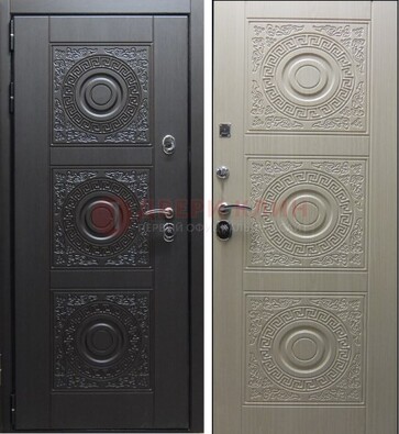 Темная стальная дверь с МДФ ДМ-161 для коттеджа в Королеве