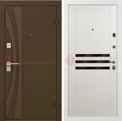 Стальная коричневая дверь с МДФ панелями ДМ-293 в Королеве