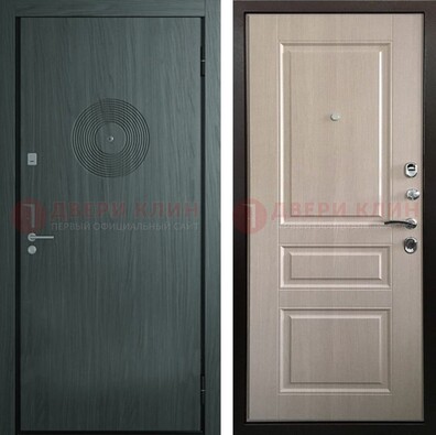 Темная железная дверь с МДФ панелями в квартиру ДМ-389 в Королеве