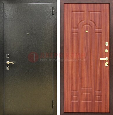 Входная темно-серая дверь с порошковой отделкой и МДФ Миланский орех ДП-281 в Королеве