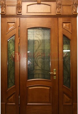 Парадная дверь со стеклянными вставками и ковкой ДПР-36 для дома в Ногинске