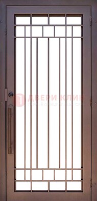 Стальная решетчатая дверь в коричневом цвете ДР-12 в Реутове