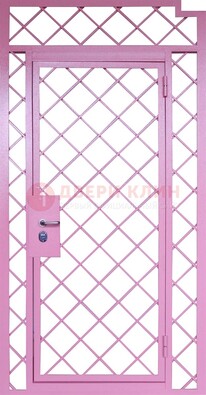 Розовая металлическая решетчатая дверь ДР-15 в Королеве
