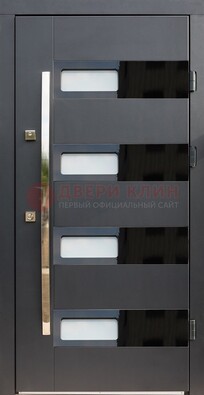 Черная стальная дверь МДФ хайтек со стеклом ДС-16 в Королеве