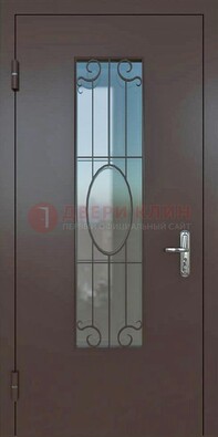 Коричневая наружная железная дверь со стеклом и ковкой ДСК-100 