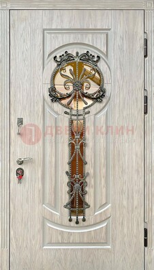 Светлая железная дверь со стеклом ковкой для коттеджа ДСК-134 в Королеве