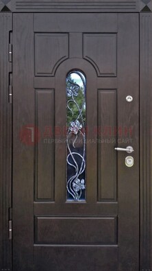 Металлическая дверь со стеклом и ковкой в цвете венге ДСК-142 в Королеве