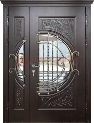 Темная стальная дверь Винорит стекло и ковка для коттеджа ДСК-273 в Королеве