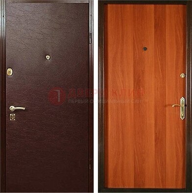 Коричневая металлическая дверь с винилискожей ДВ-20 в Зеленограде