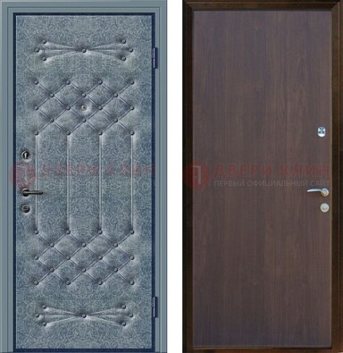 Серая металлическая дверь с винилискожей ДВ-35 в Королеве