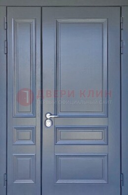 Темно-серая железная дверь с виноритом ДВТ-242 в Королеве