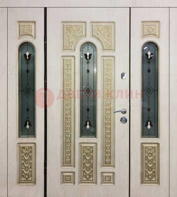 Светлая железная дверь с МДФ и витражом ВЖ-34 в Королеве