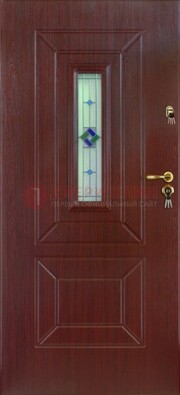 Бордовая железная дверь с витражом и отделкой массив ВЖ-3 в Королеве